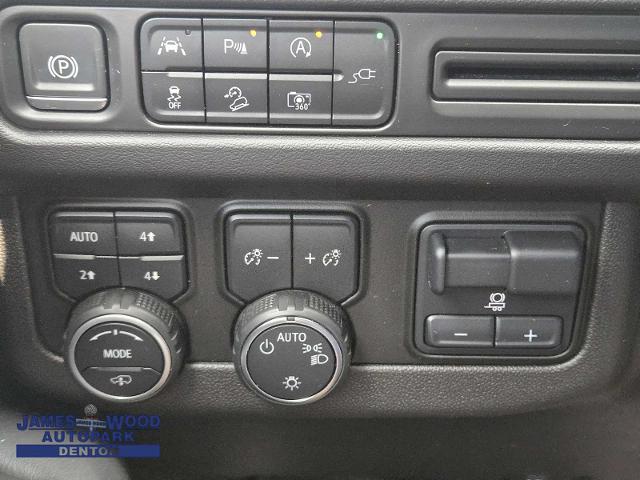 2022 Chevrolet Tahoe Vehicle Photo in DENTON, TX 76210-9321