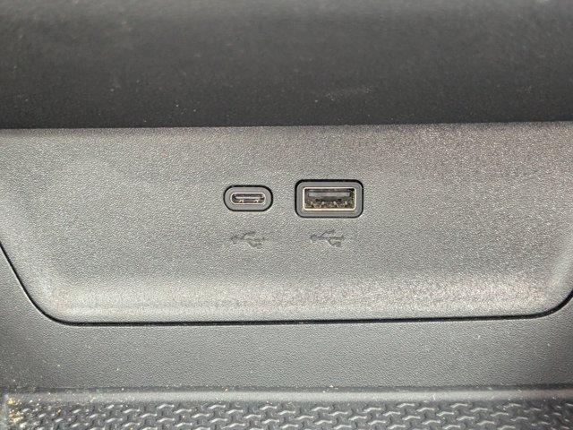 2025 Chevrolet Equinox Vehicle Photo in BRUNSWICK, GA 31525-1881