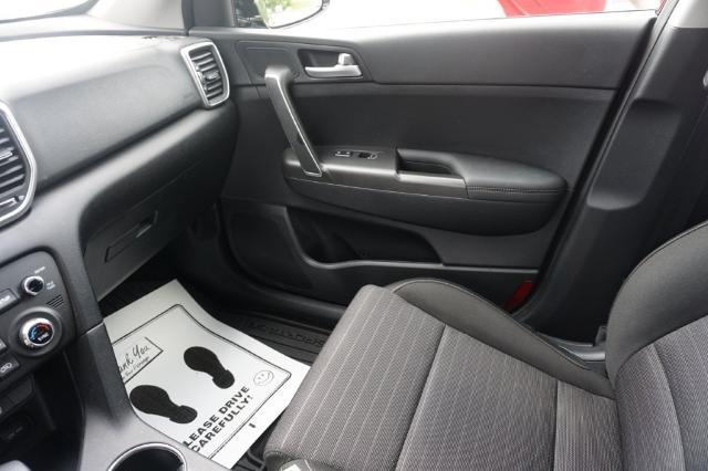 2021 Kia Sportage Vehicle Photo in FAIRMONT, WV 26554-2318