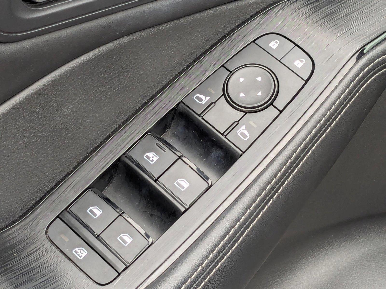 2022 Nissan Rogue Vehicle Photo in Pembroke Pines , FL 33084