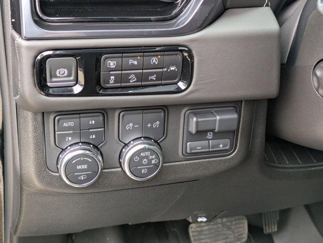 2025 GMC Yukon Vehicle Photo in SELMA, TX 78154-1459