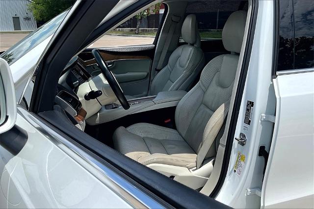 2017 Volvo XC90 Vehicle Photo in Houston, TX 77007