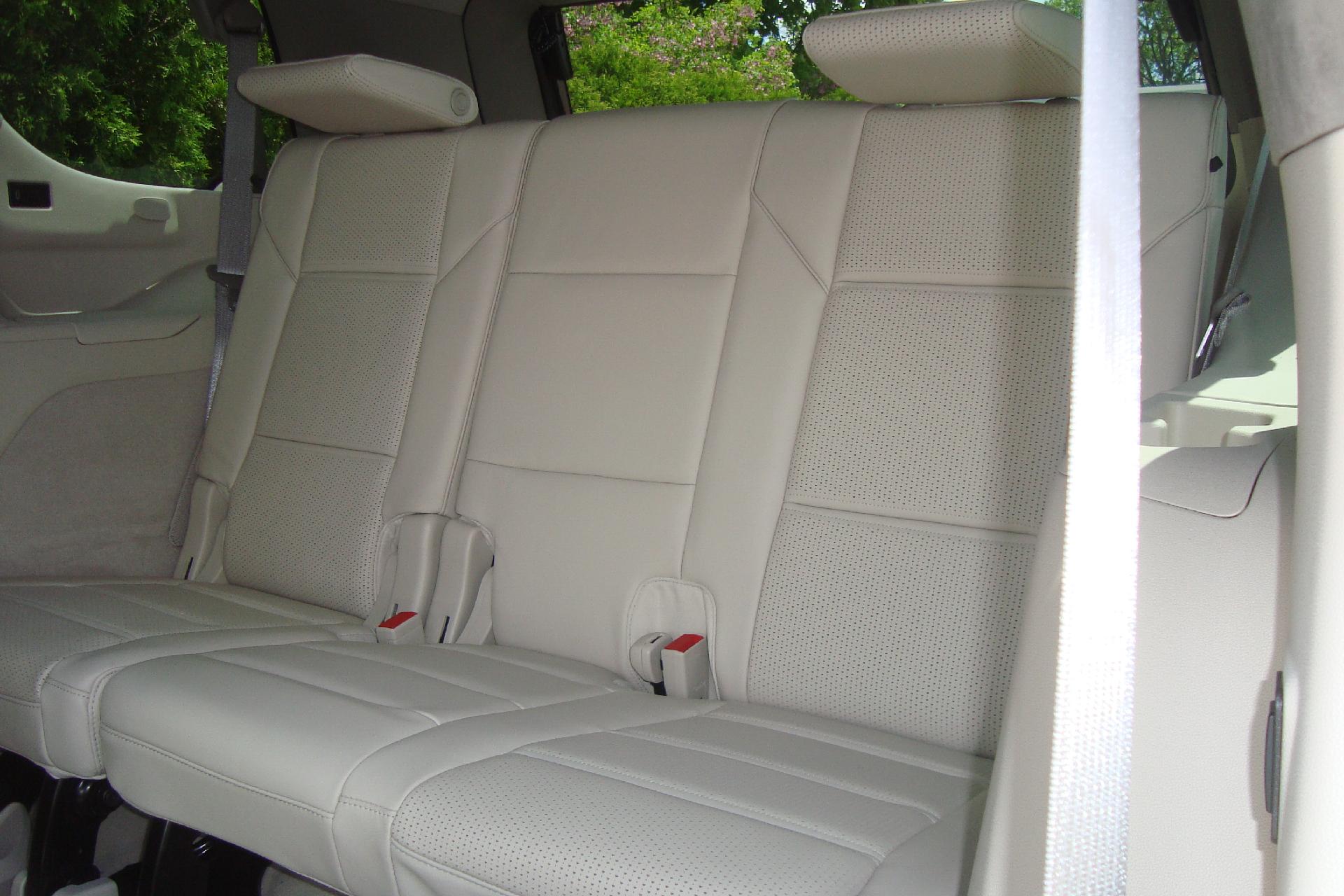 2024 Cadillac Escalade Vehicle Photo in PORTSMOUTH, NH 03801-4196