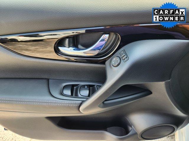 2022 Nissan Rogue Sport Vehicle Photo in Ardmore, PA 19003