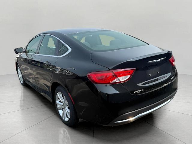 2016 Chrysler 200 Vehicle Photo in Neenah, WI 54956