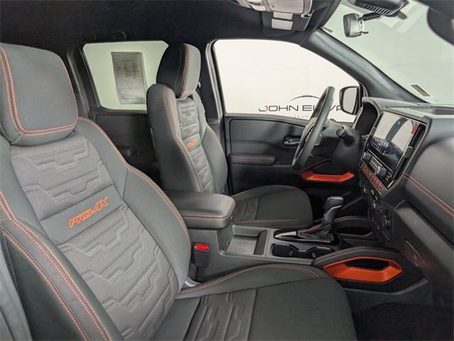 2025 Nissan Frontier Vehicle Photo in ENGLEWOOD, CO 80113-6708
