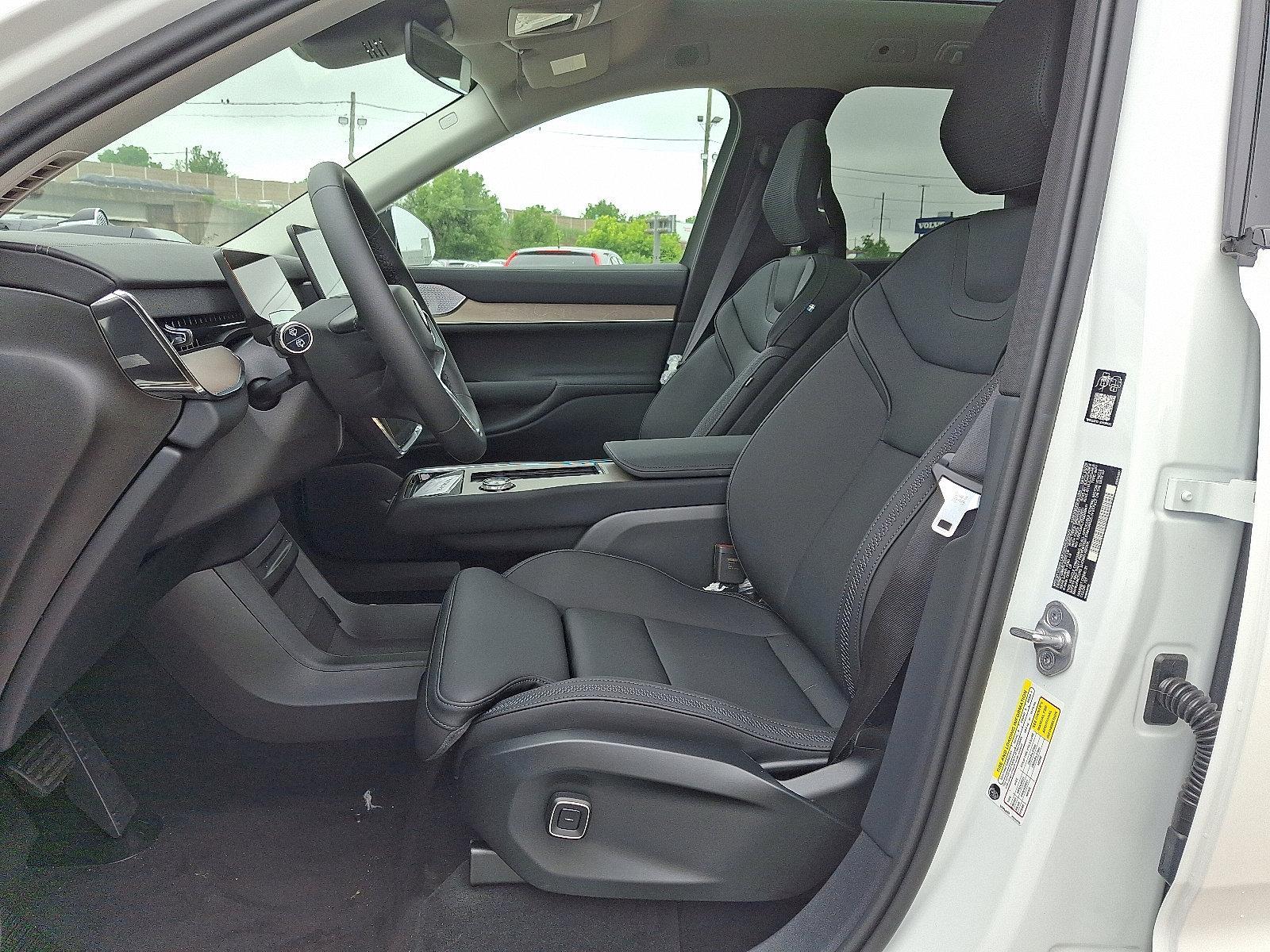 2025 Volvo EX90 Vehicle Photo in Trevose, PA 19053