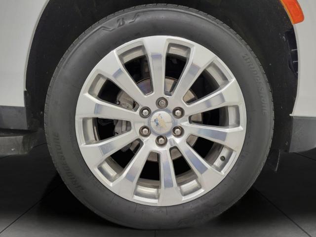2023 Chevrolet Suburban Vehicle Photo in NEENAH, WI 54956-2243