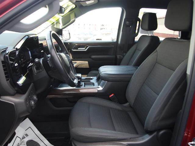 2023 Chevrolet Silverado 1500 Vehicle Photo in MADISON, IN 47250-1611