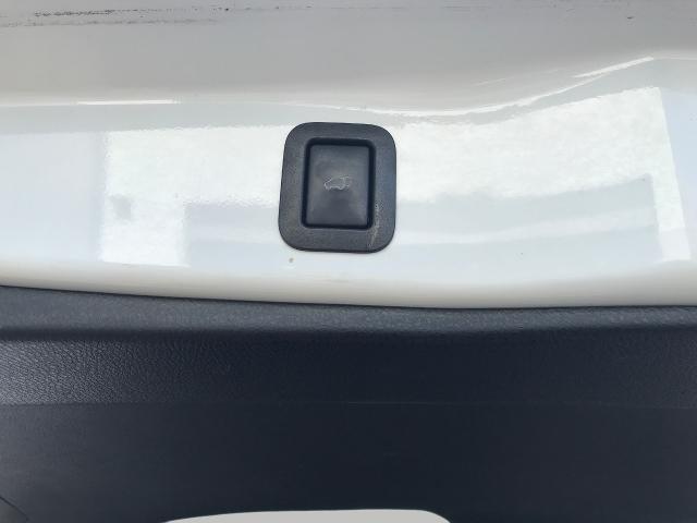 2019 Toyota Highlander Vehicle Photo in GREEN BAY, WI 54303-3330