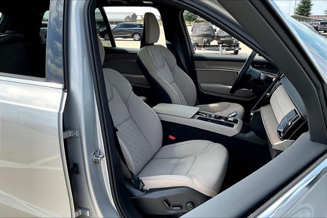 2025 Volvo XC90 Vehicle Photo in San Antonio, TX 78230