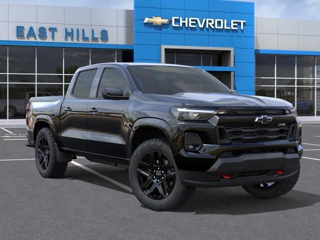 2025 Chevrolet Colorado Vehicle Photo in Roslyn, NY 11576