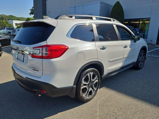 2024 Subaru Ascent Vehicle Photo in Pleasant Hills, PA 15236