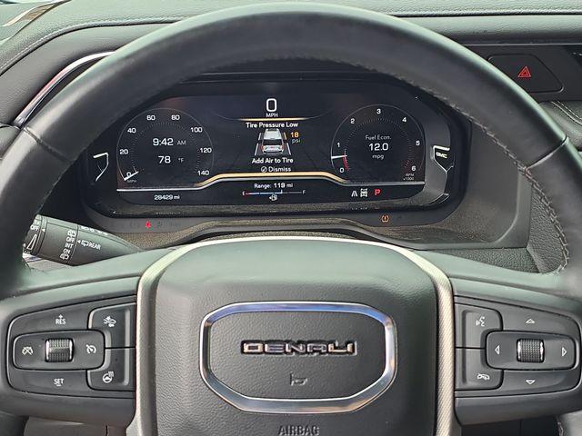2023 GMC Yukon Vehicle Photo in Pleasant Hills, PA 15236