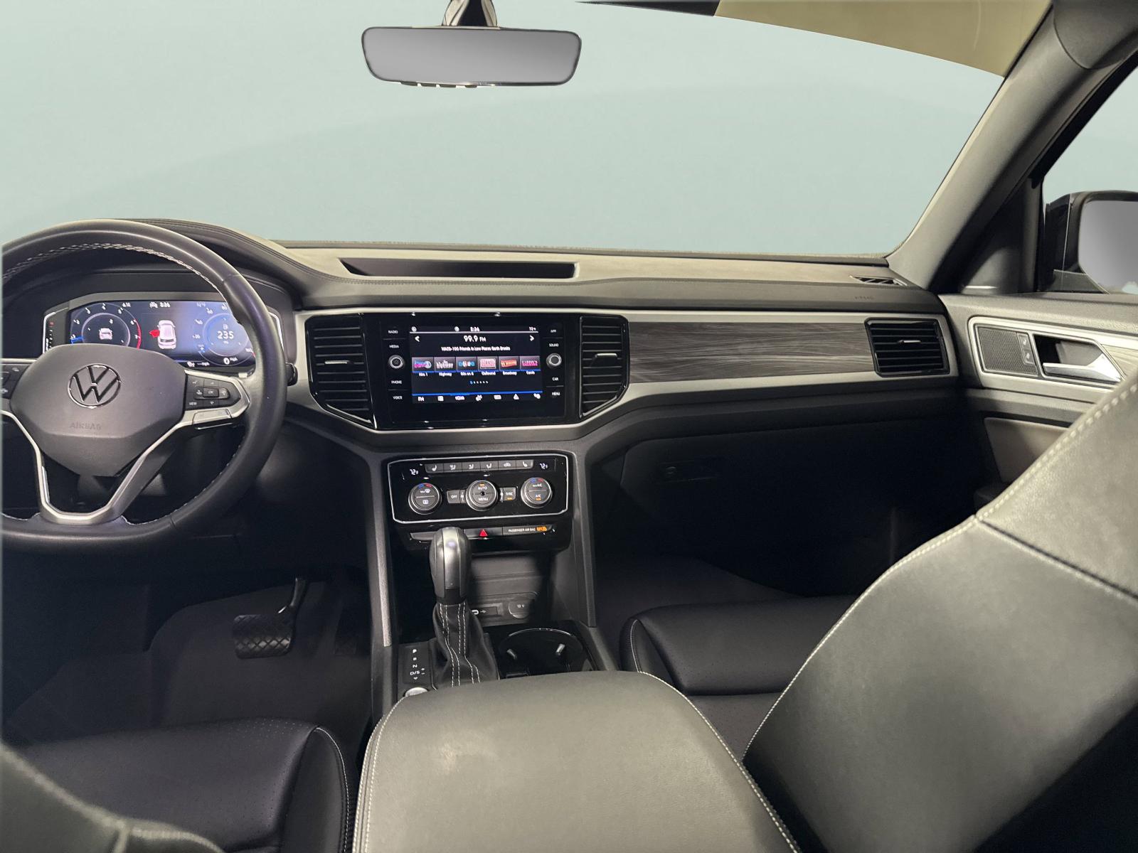 2023 Volkswagen Atlas Cross Sport Vehicle Photo in Georgetown, TX 78626