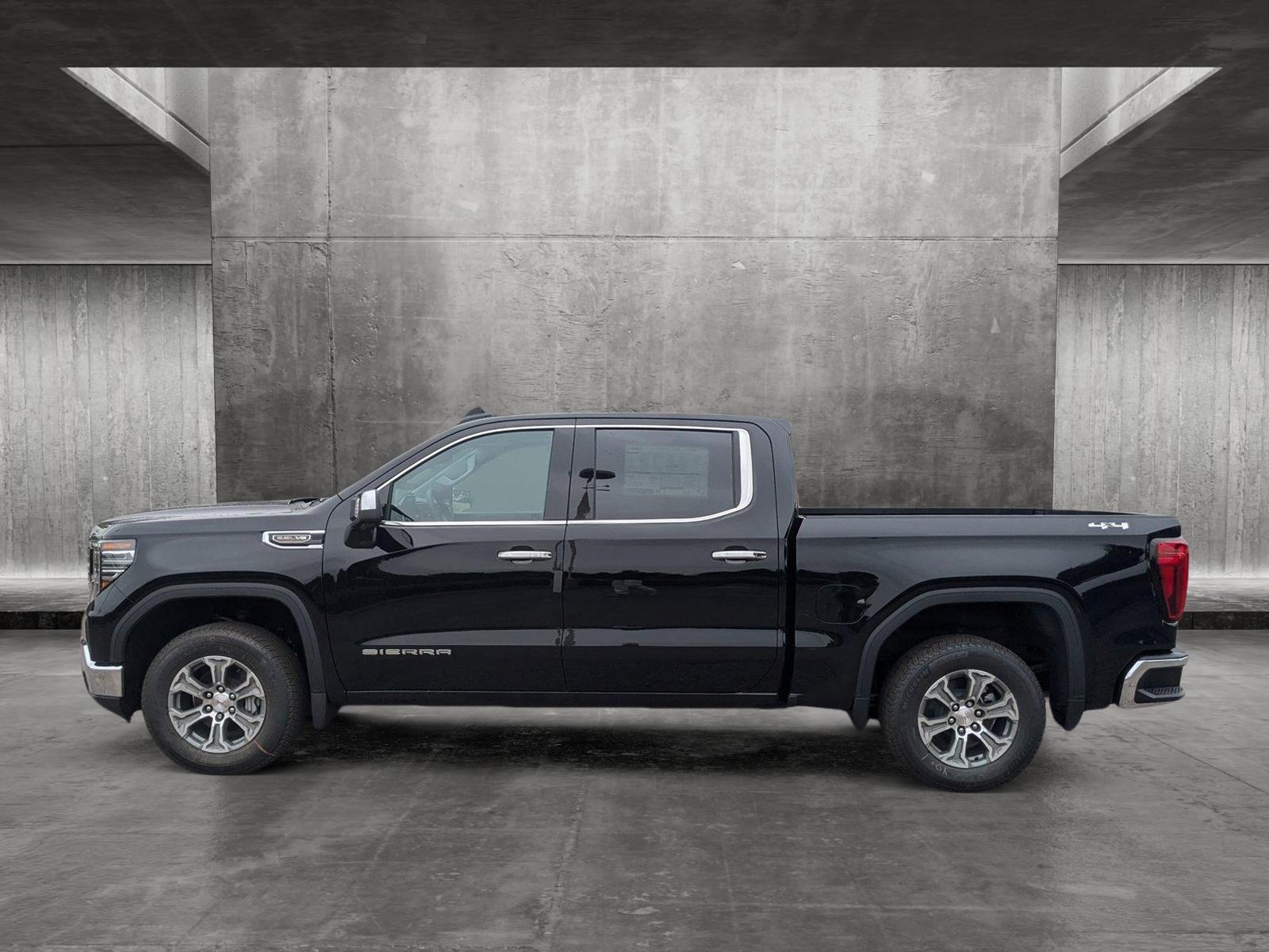 2024 GMC Sierra 1500 Vehicle Photo in LONE TREE, CO 80124-2750