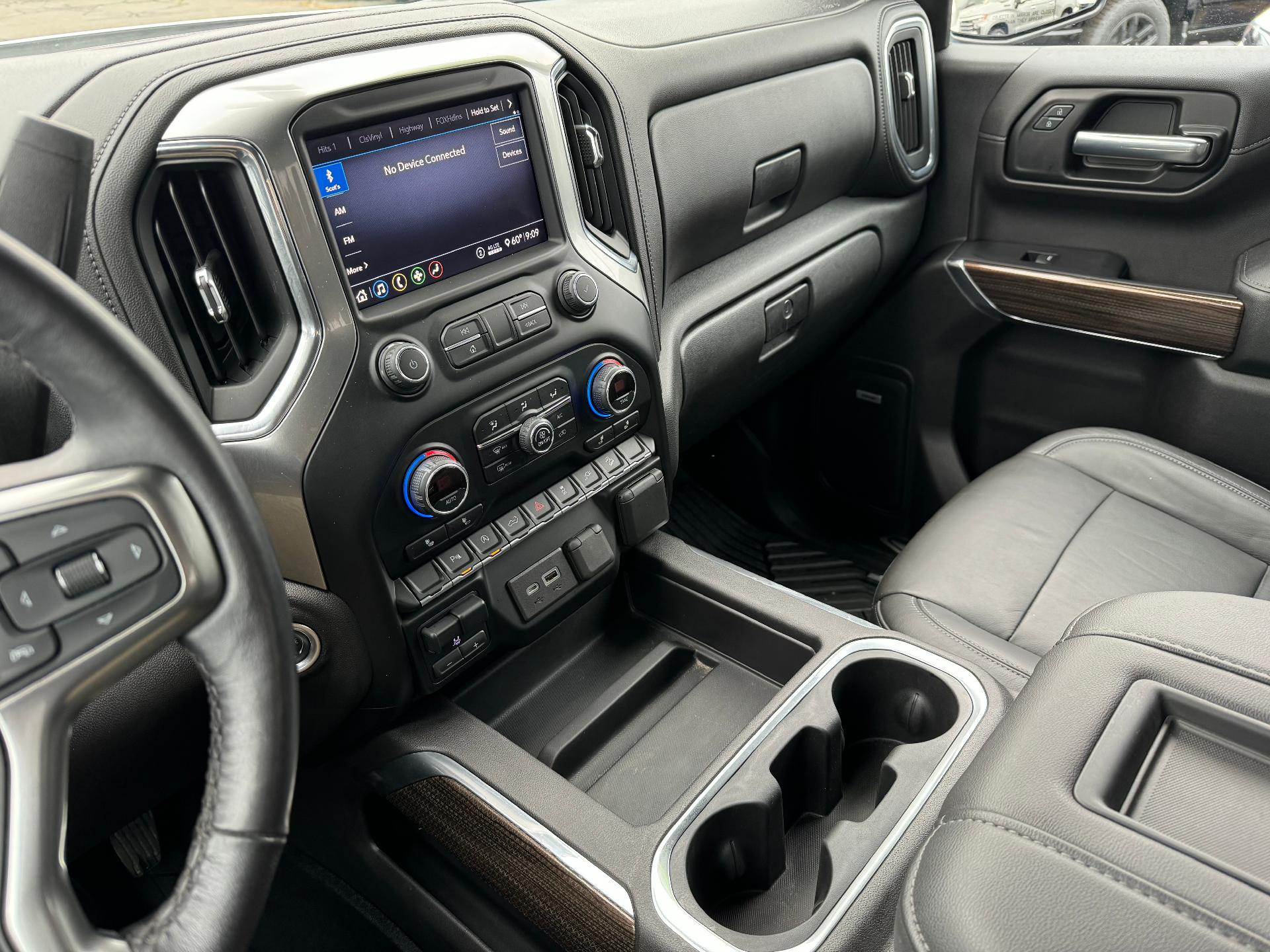 2020 Chevrolet Silverado 1500 Vehicle Photo in SOUTH PORTLAND, ME 04106-1997