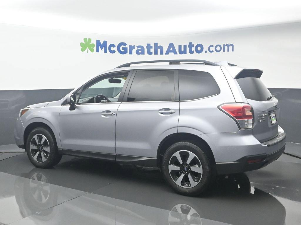 2017 Subaru Forester Vehicle Photo in Marion, IA 52302
