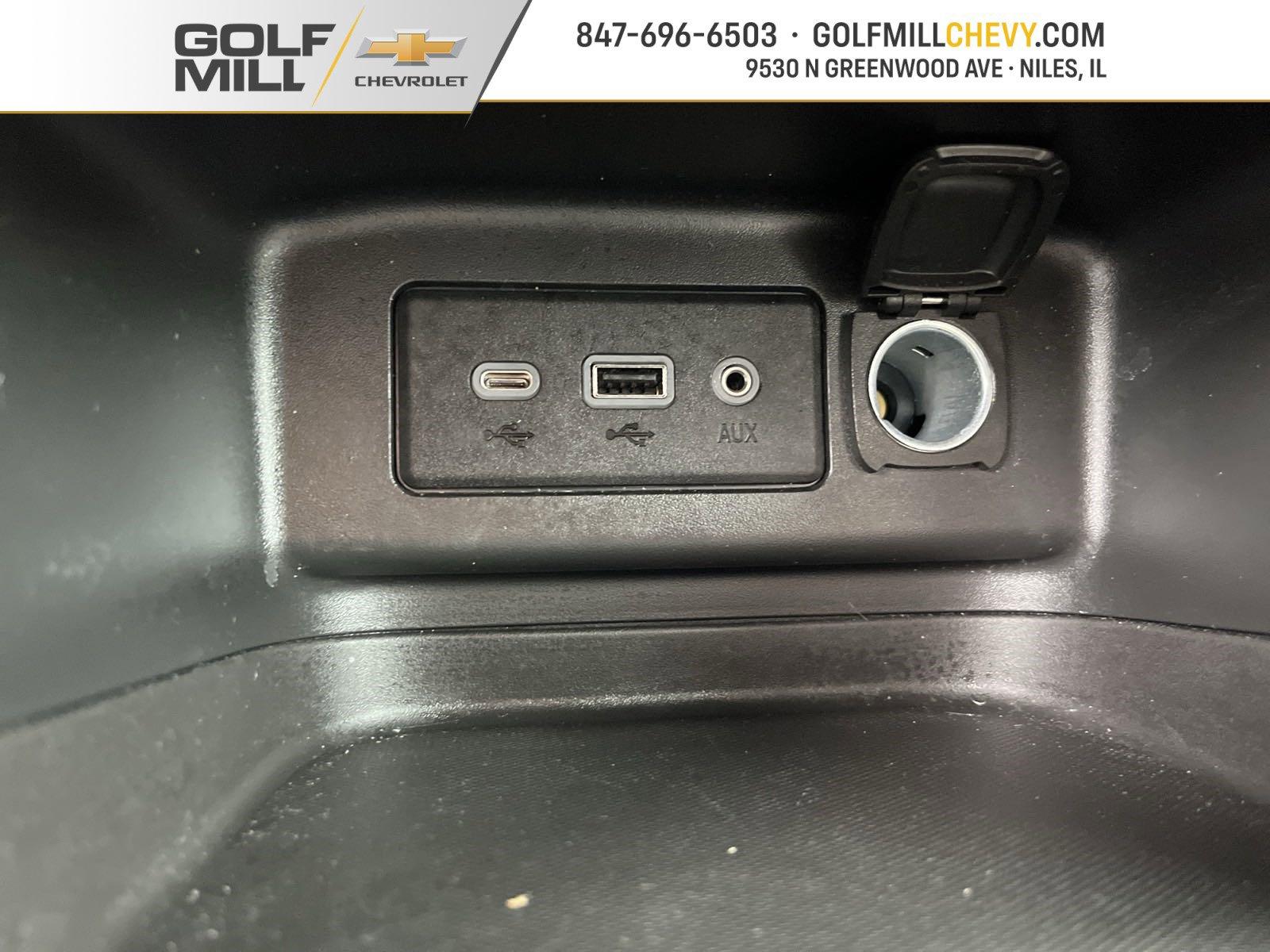 2022 Chevrolet Equinox Vehicle Photo in Saint Charles, IL 60174