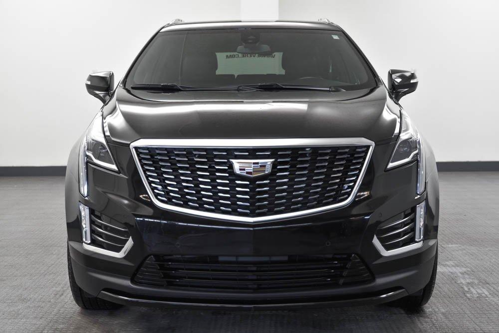 Used 2021 Cadillac XT5 Luxury with VIN 1GYKNAR45MZ166032 for sale in Akron, OH