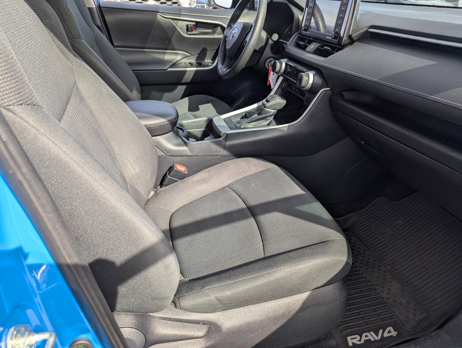 2021 Toyota RAV4 Vehicle Photo in Ft. Myers, FL 33907