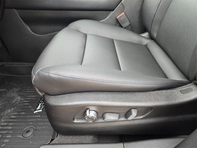 2025 Cadillac XT4 Vehicle Photo in Oklahoma City, OK 73114