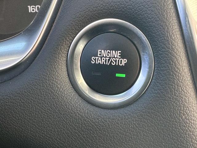 2022 Chevrolet Traverse Vehicle Photo in Roslyn, NY 11576