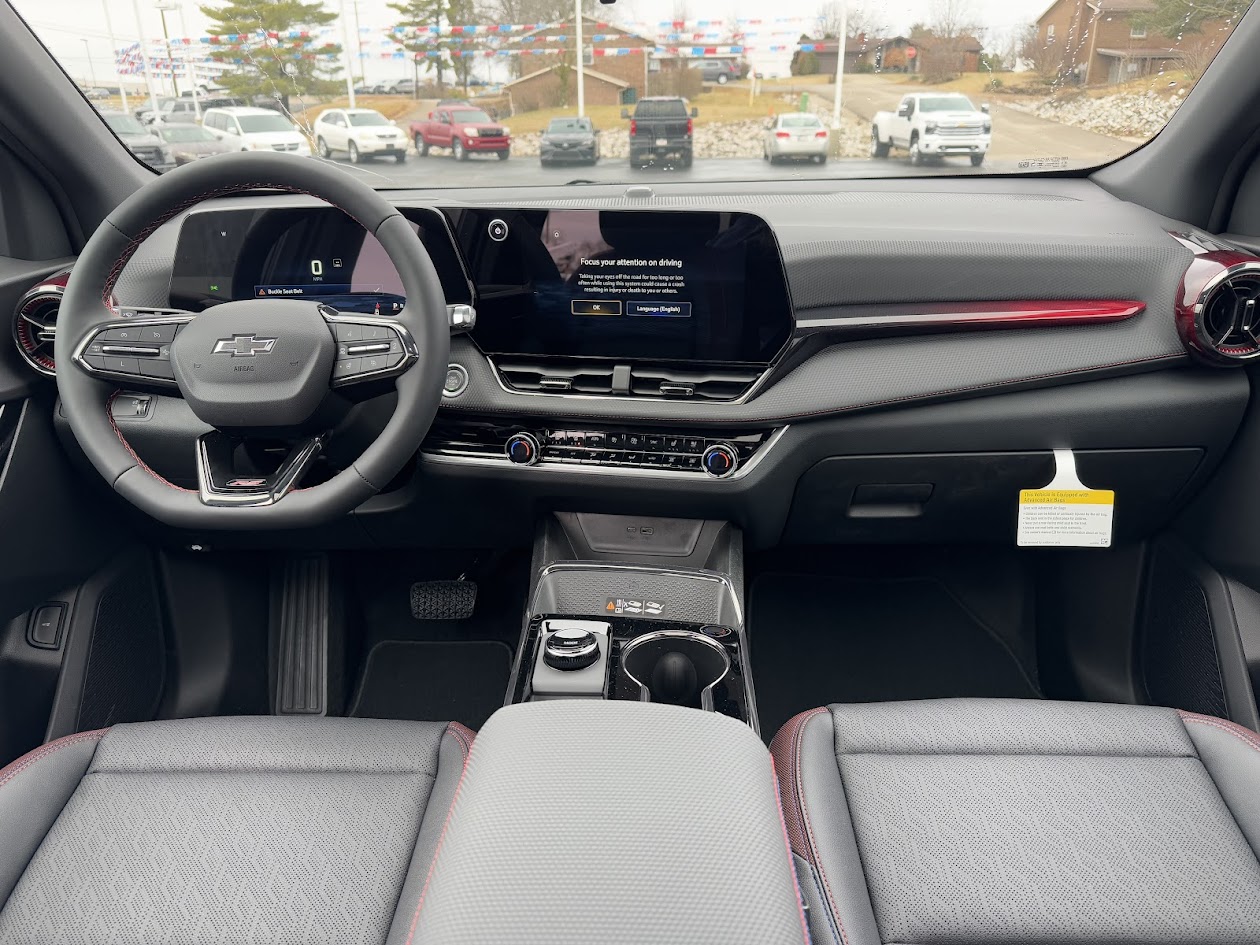 2025 Chevrolet Equinox Vehicle Photo in BOONVILLE, IN 47601-9633