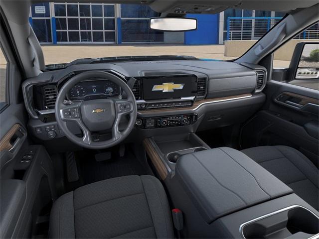 2024 Chevrolet Silverado 2500 HD Vehicle Photo in ENGLEWOOD, CO 80113-6708