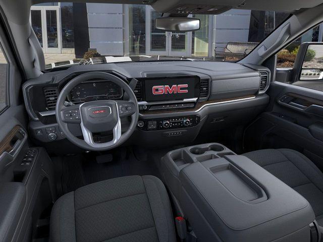 2025 GMC Sierra 2500 HD Vehicle Photo in DANBURY, CT 06810-5034