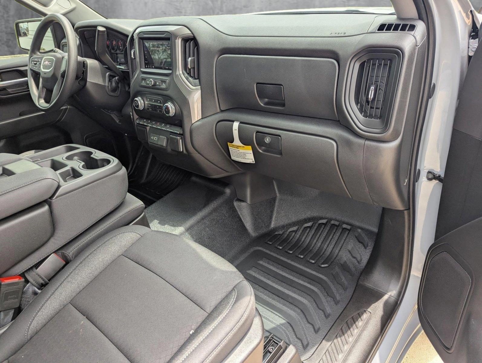2025 GMC Sierra 1500 Vehicle Photo in CORPUS CHRISTI, TX 78412-4902
