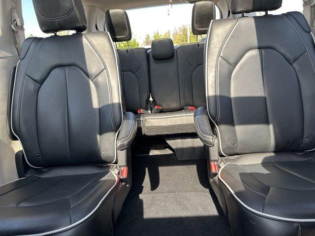 2021 Chrysler Pacifica Vehicle Photo in MEDINA, OH 44256-9631