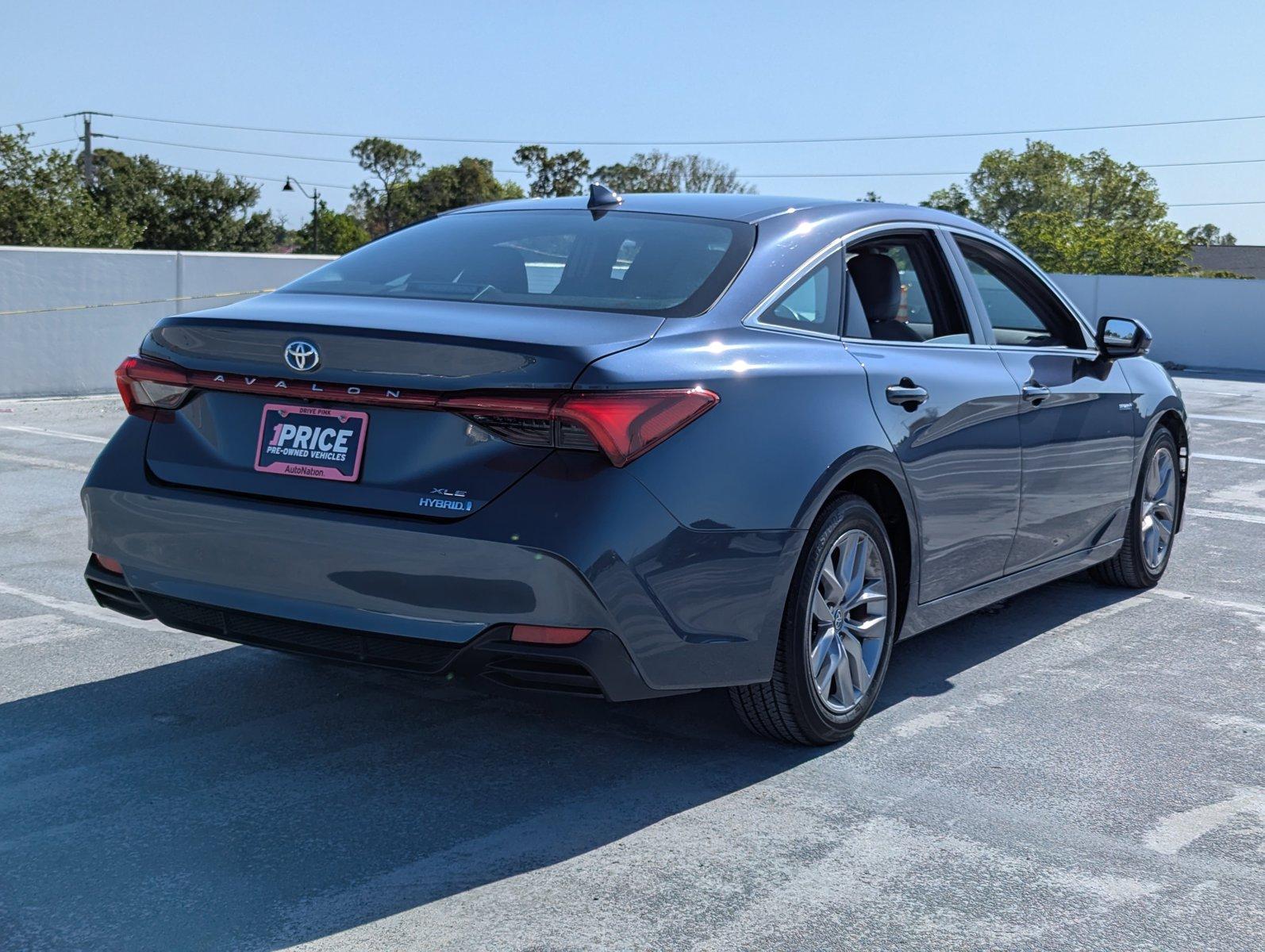 2019 Toyota Avalon Vehicle Photo in Ft. Myers, FL 33907