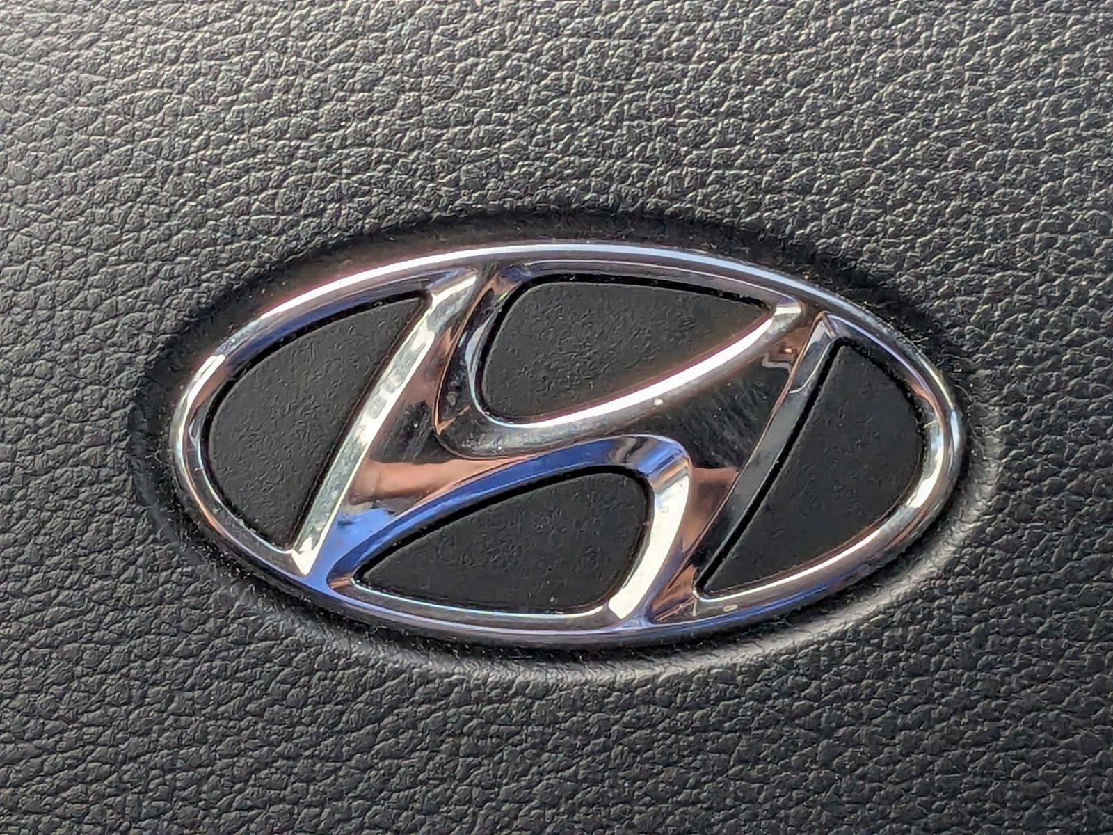 2022 Hyundai SANTA FE Vehicle Photo in Panama City, FL 32401