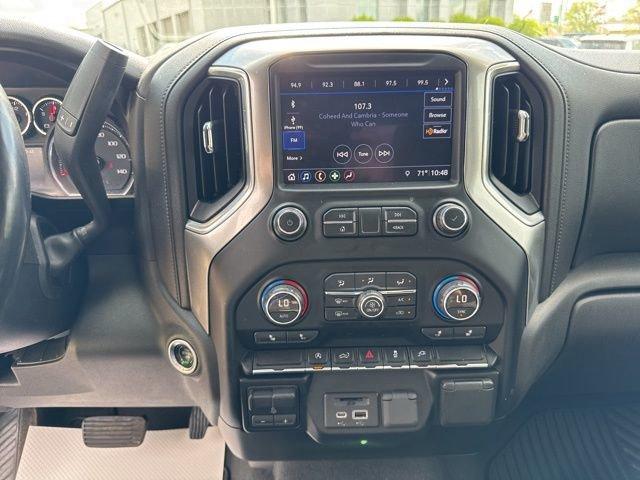 2019 Chevrolet Silverado 1500 Vehicle Photo in MEDINA, OH 44256-9631