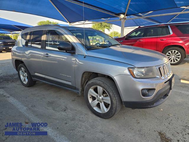 2014 Jeep Compass Vehicle Photo in DENTON, TX 76210-9321