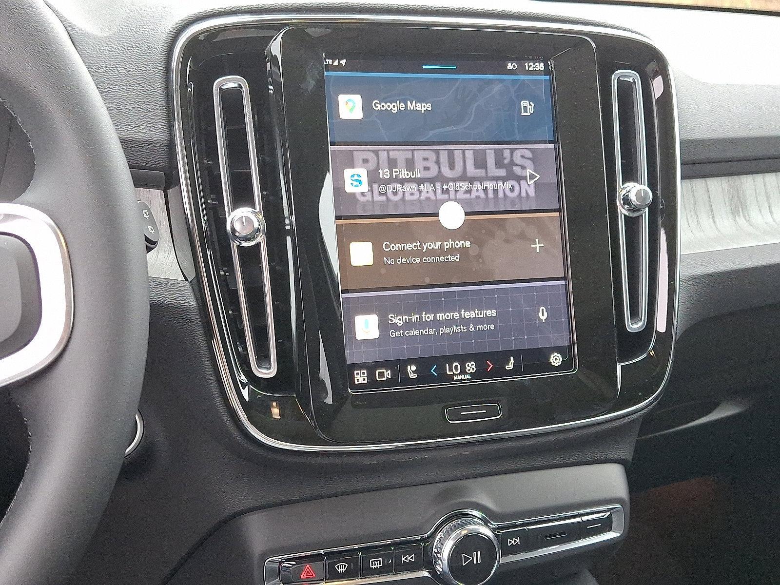 2025 Volvo XC40 Vehicle Photo in Trevose, PA 19053