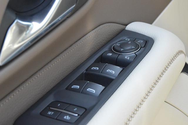 2023 GMC Yukon Vehicle Photo in Houston, TX 77090