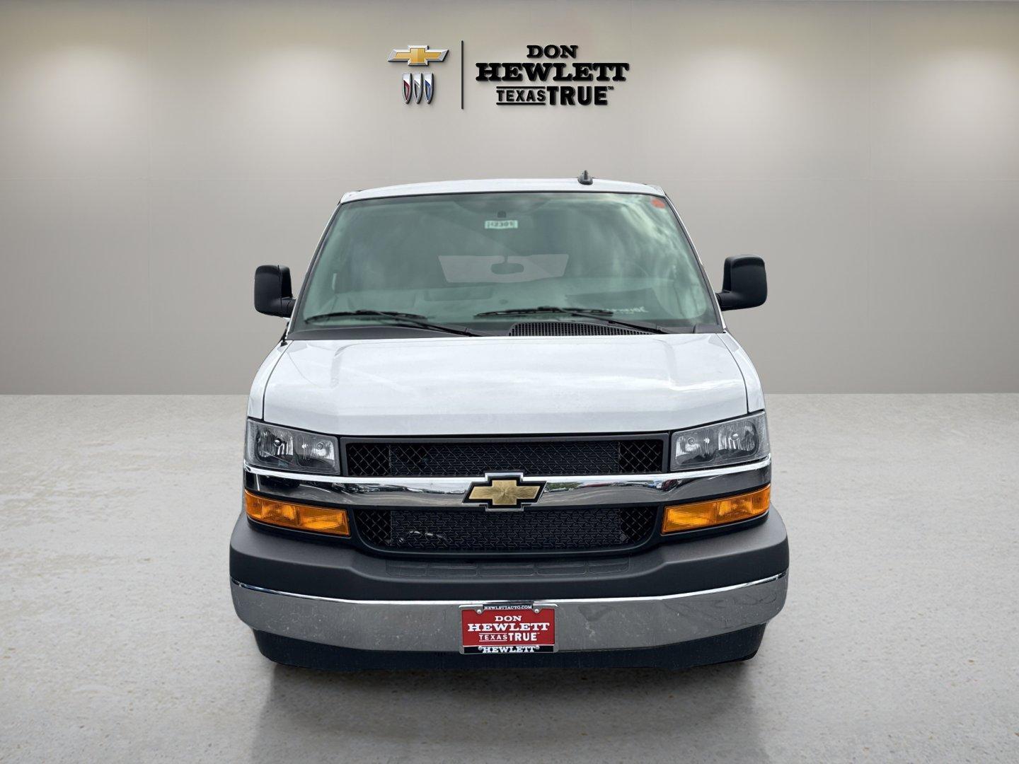 2024 Chevrolet Express Cargo 2500 Vehicle Photo in GEORGETOWN, TX 78626-7508
