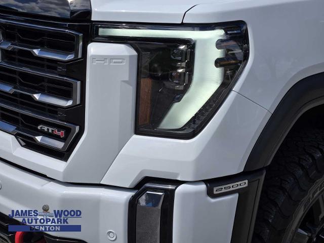 2024 GMC Sierra 2500 HD Vehicle Photo in DENTON, TX 76210-9321
