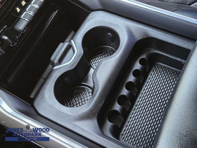 2022 Ram 1500 Vehicle Photo in DENTON, TX 76210-9321