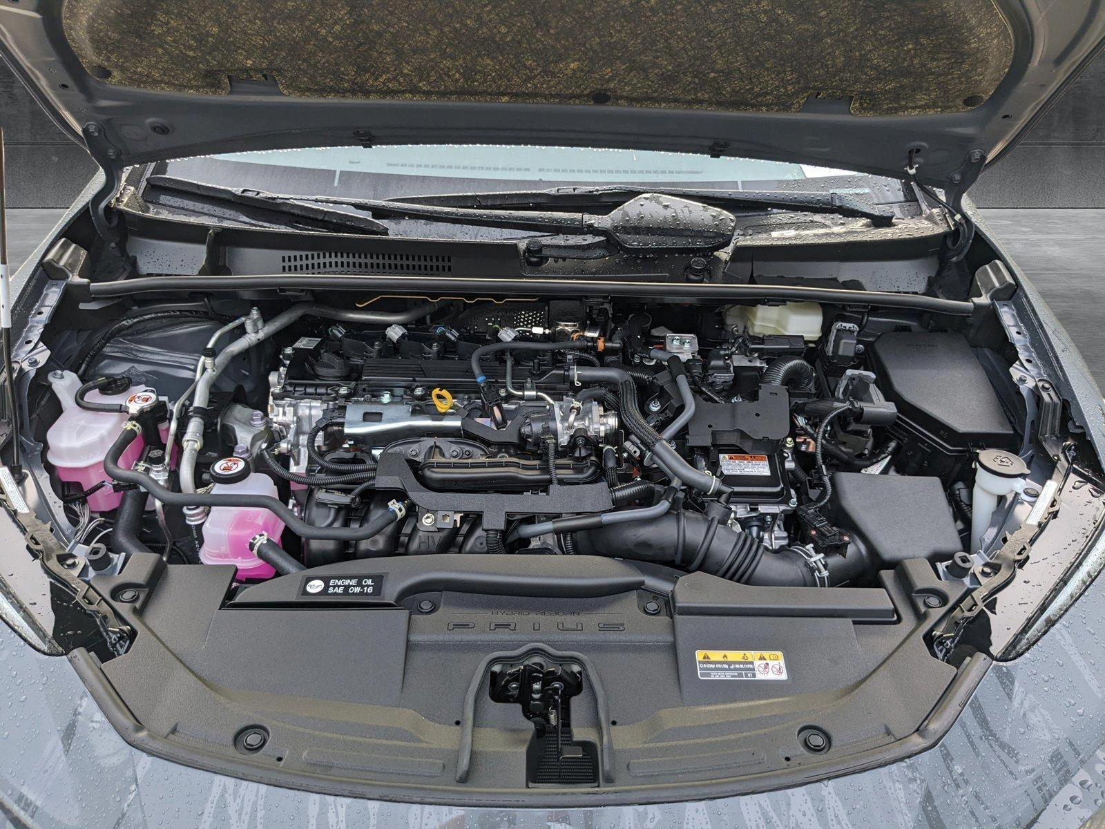 2024 Toyota Prius Vehicle Photo in Davie, FL 33331