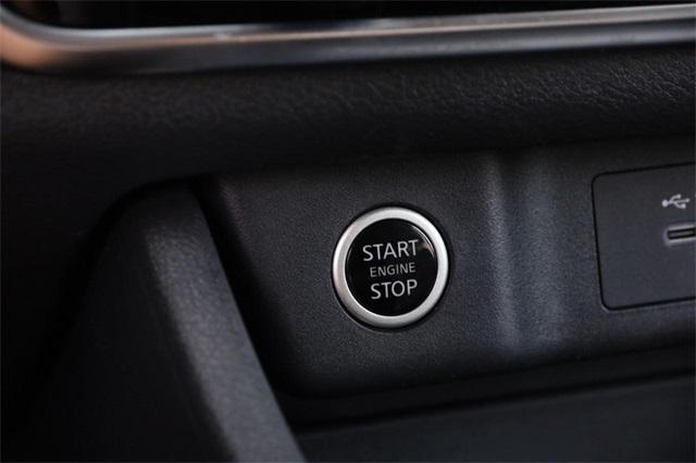 2023 Nissan Rogue Vehicle Photo in Hazelwood, MO 63042