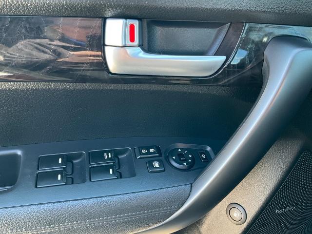 2014 Kia Sorento Vehicle Photo in Kaukauna, WI 54130