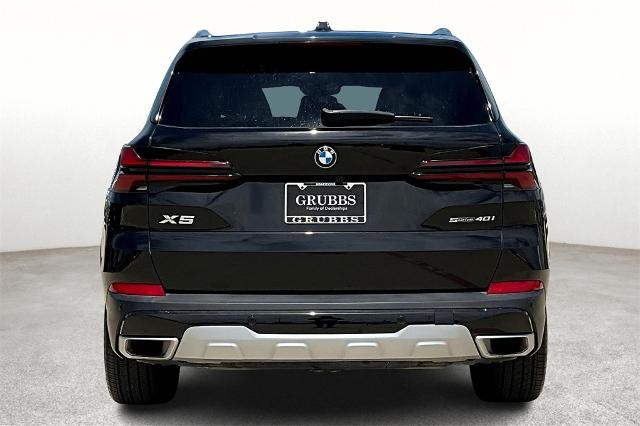 2025 BMW X5 sDrive40i Vehicle Photo in Grapevine, TX 76051