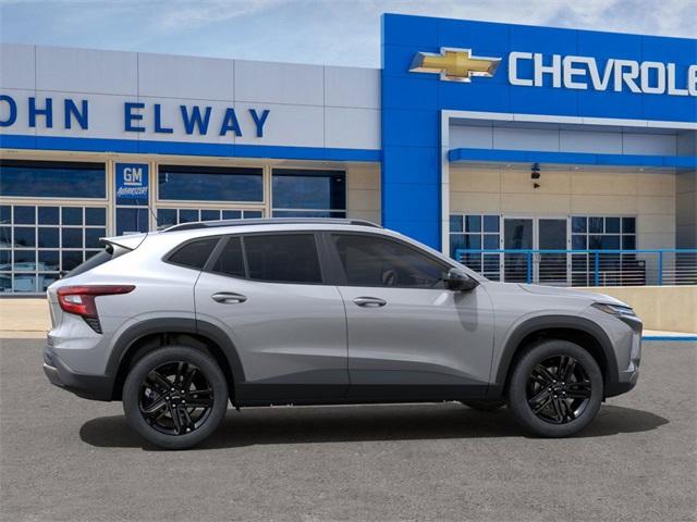 2025 Chevrolet Trax Vehicle Photo in ENGLEWOOD, CO 80113-6708