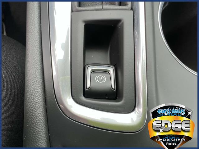 2022 Chevrolet Equinox Vehicle Photo in Roslyn, NY 11576