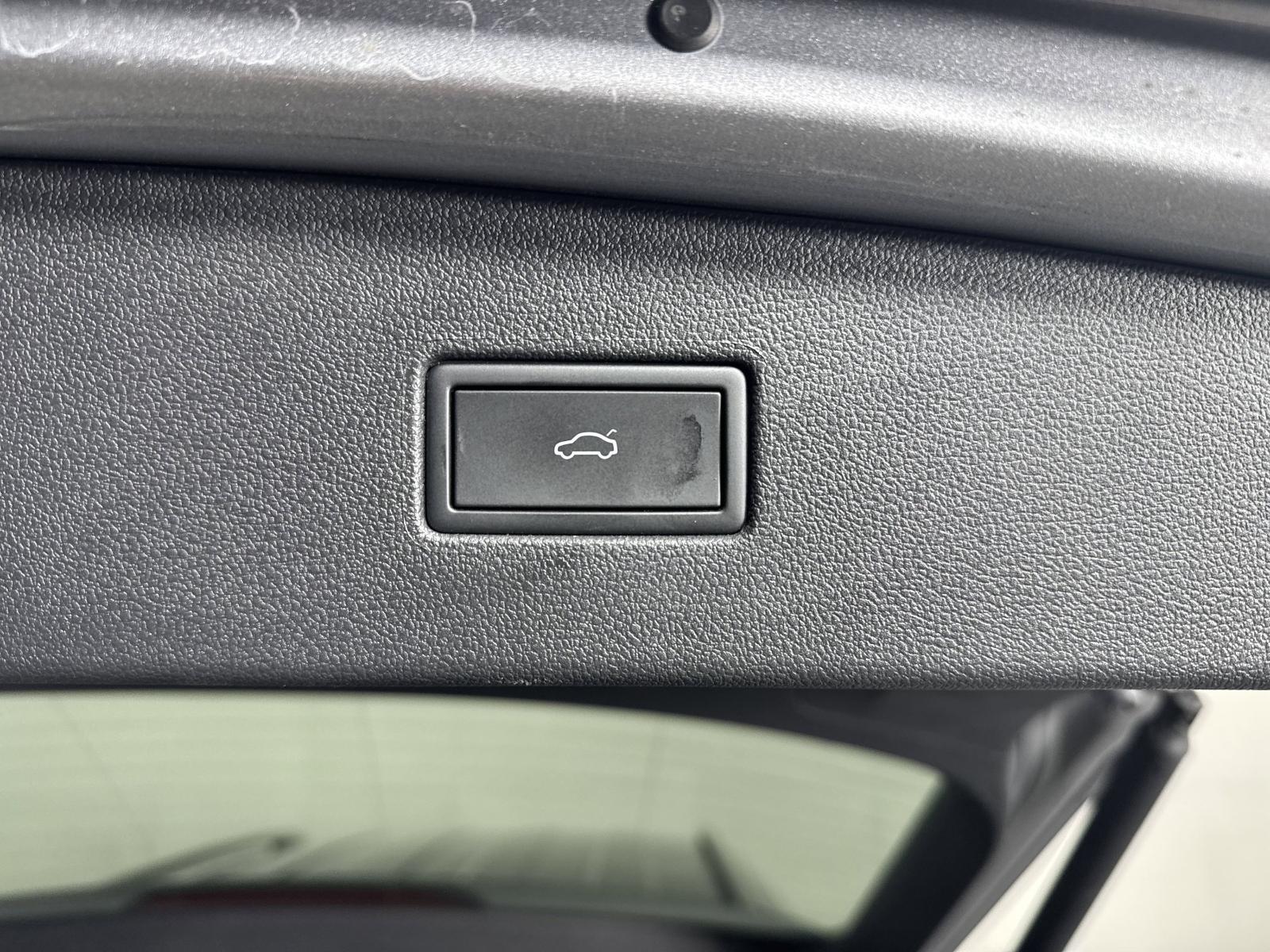 2024 Volkswagen Tiguan Vehicle Photo in Georgetown, TX 78626