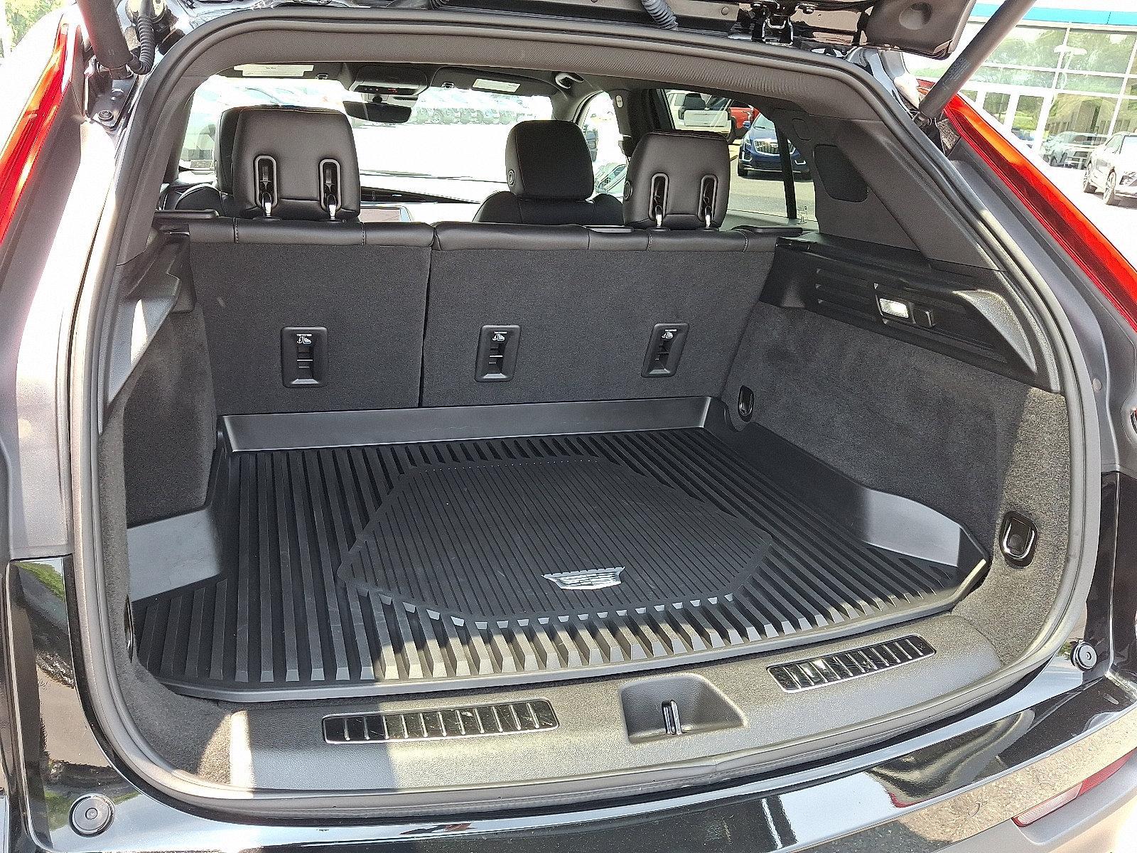 2022 Cadillac XT4 Vehicle Photo in BETHLEHEM, PA 18017-9401