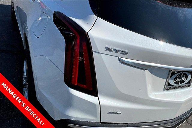 2021 Cadillac XT5 Vehicle Photo in TOPEKA, KS 66609-0000